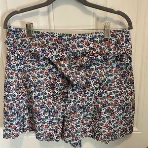 NWT Jcrew floral shorts, SIZE 10